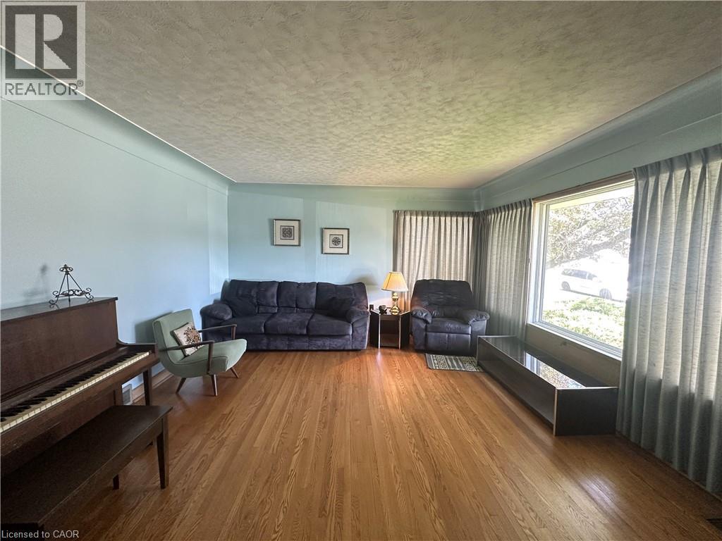 10 Charlton Crescent, Simcoe, Ontario  N3Y 1A7 - Photo 9 - 40832426