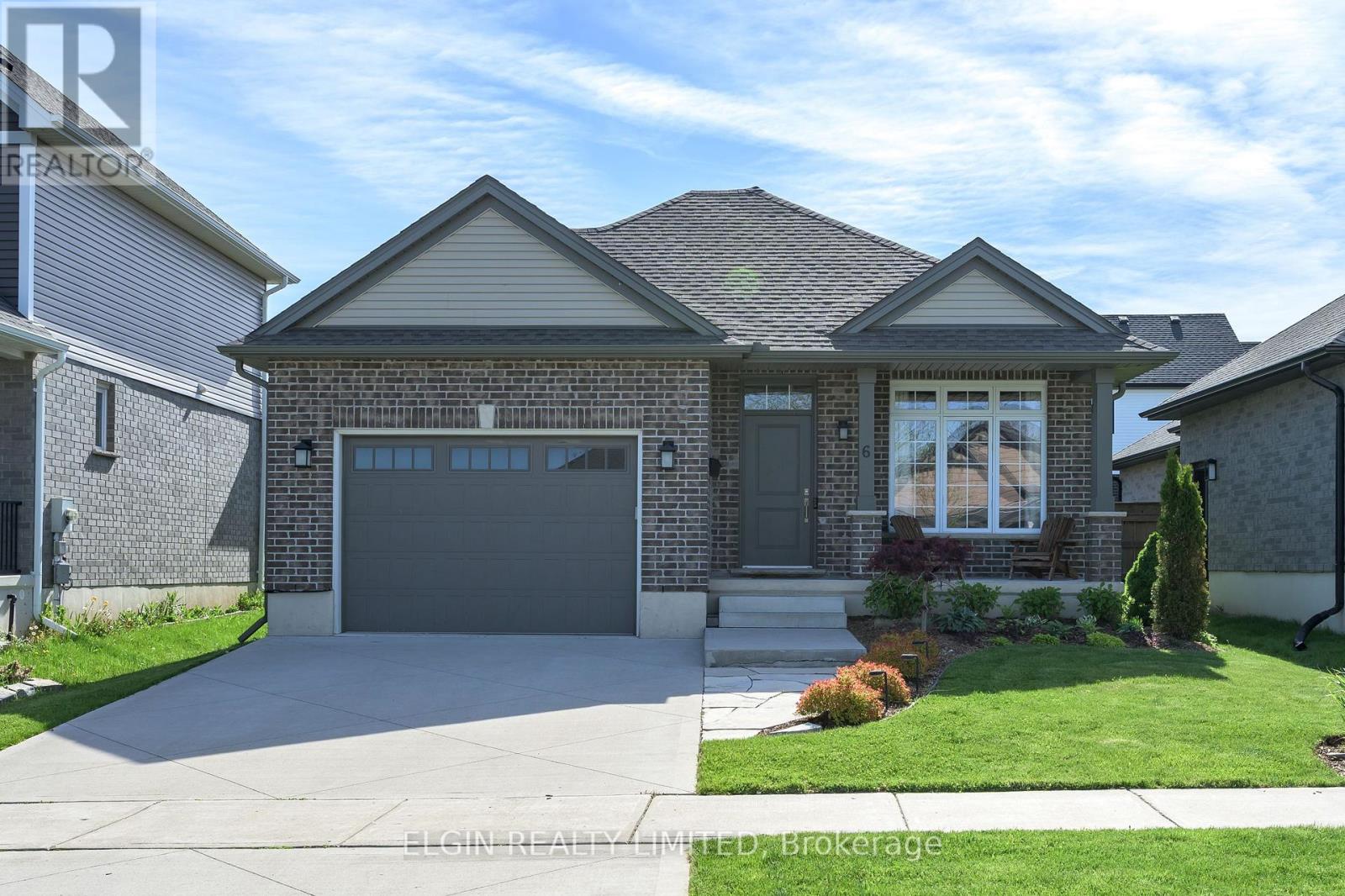 6 Royal Dornoch Drive, St. Thomas, Ontario  N5R 0E8 - Photo 1 - X13169060