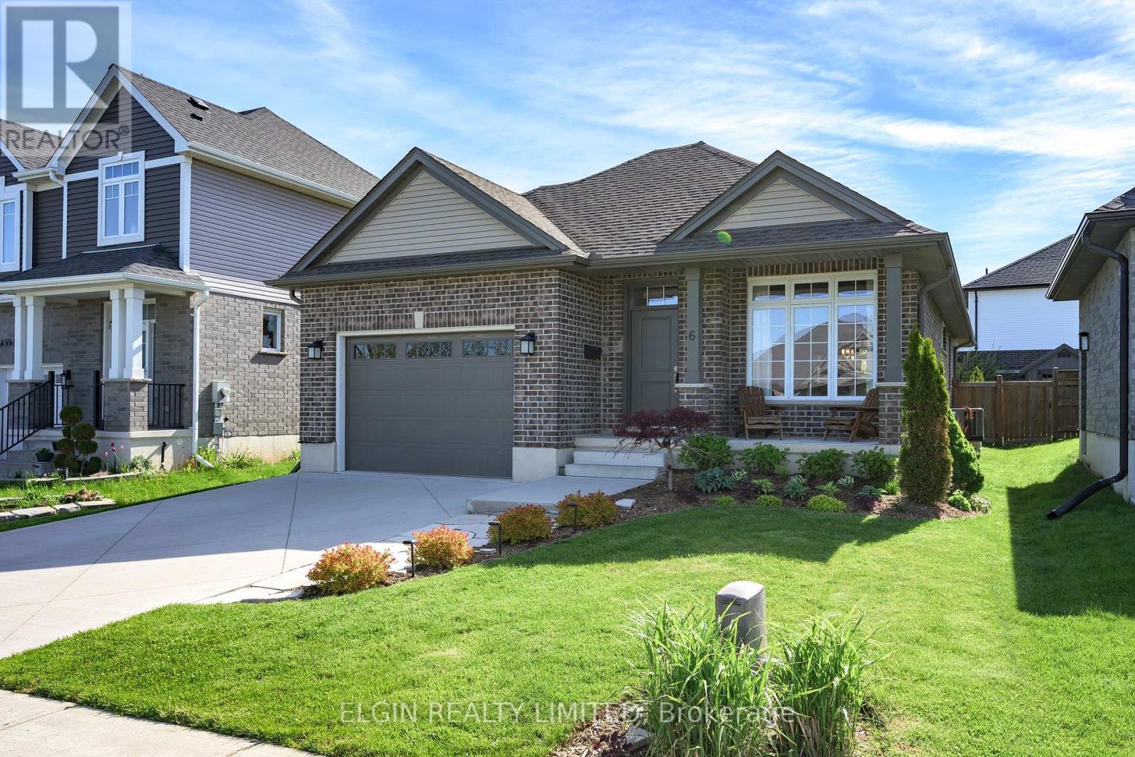 6 Royal Dornoch Drive, St. Thomas, Ontario  N5R 0E8 - Photo 2 - X13169060