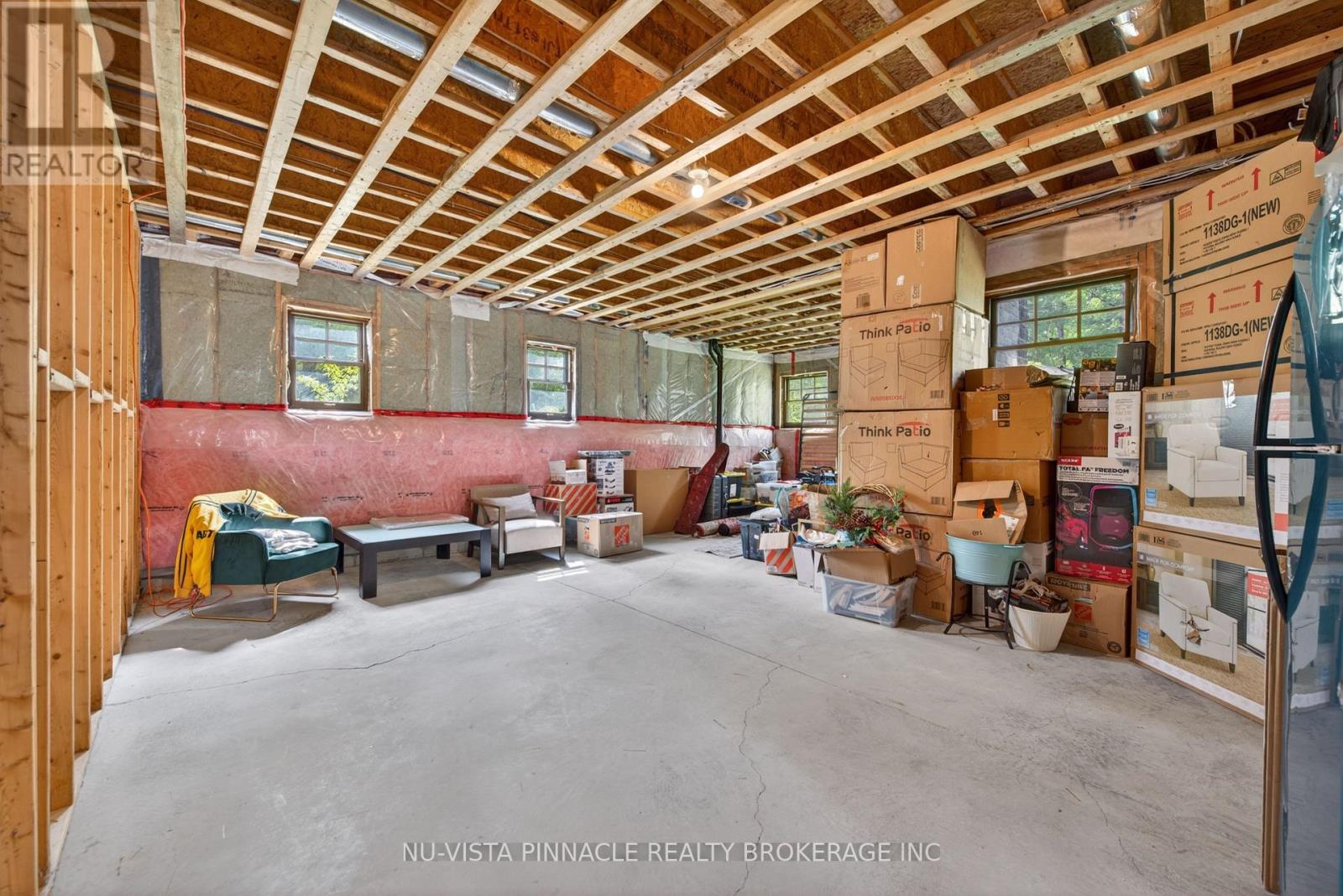 9082 Ferne Drive, Strathroy-Caradoc, Ontario  N0L 1W0 - Photo 48 - X13169074