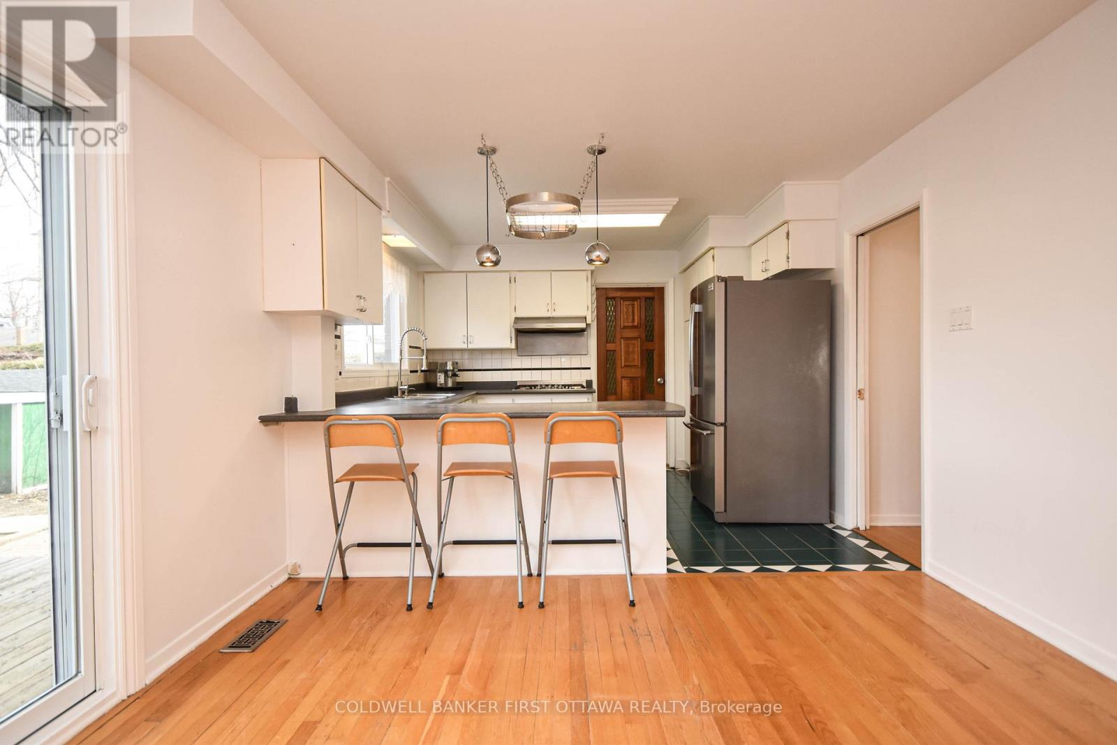 2061 Balharrie Avenue, Ottawa, Ontario  K1G 1G2 - Photo 16 - X13169164