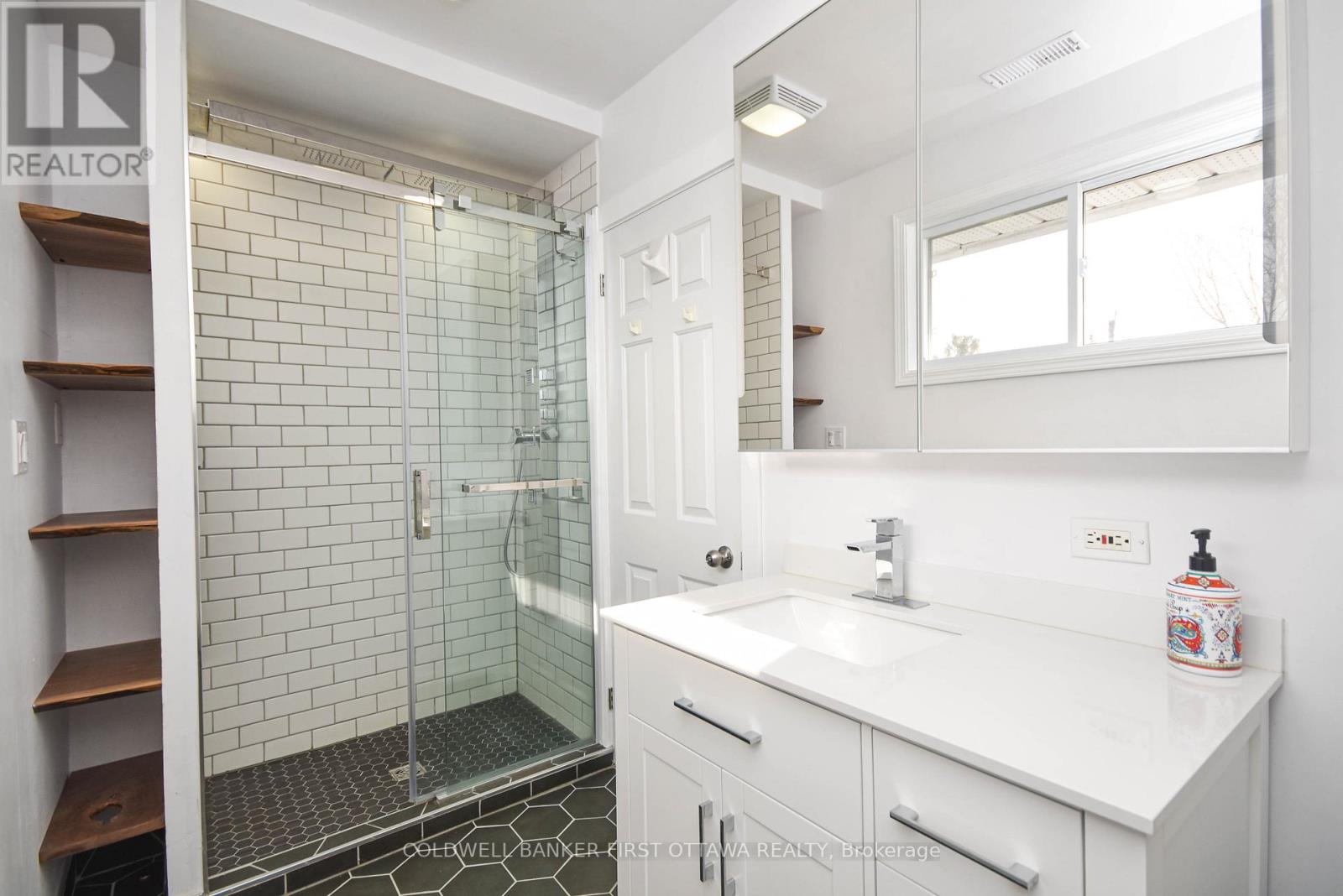 2061 Balharrie Avenue, Ottawa, Ontario  K1G 1G2 - Photo 20 - X13169164