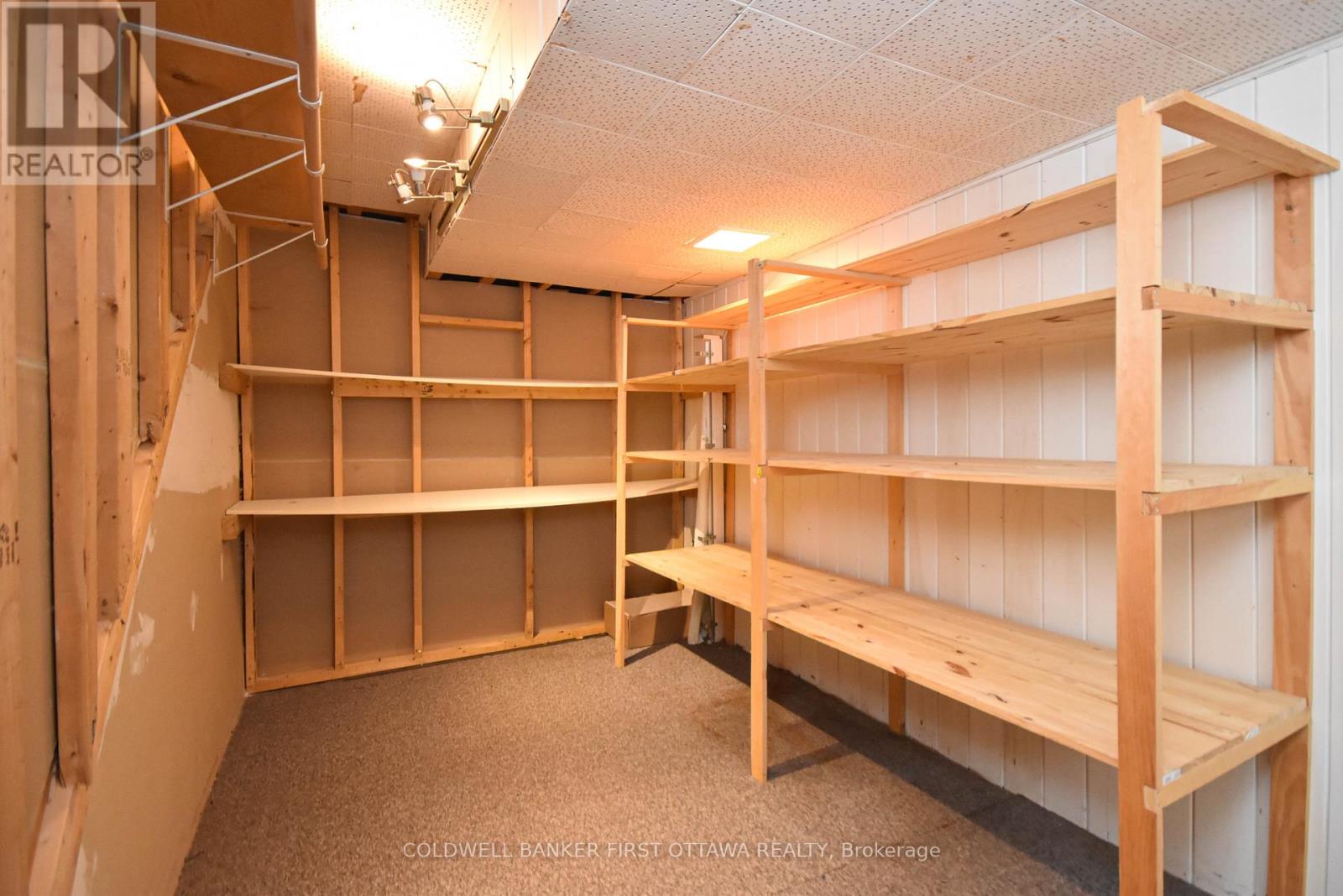 2061 Balharrie Avenue, Ottawa, Ontario  K1G 1G2 - Photo 37 - X13169164