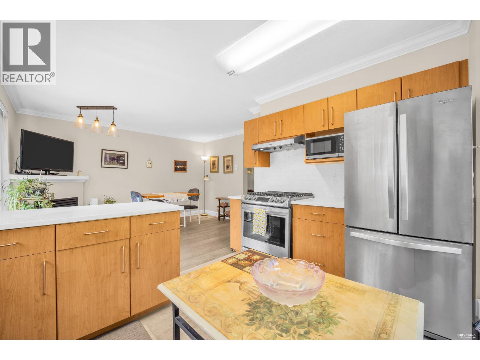 3302 Noel Drive, Burnaby, British Columbia  V3J 1J8 - Photo 10 - R3127288