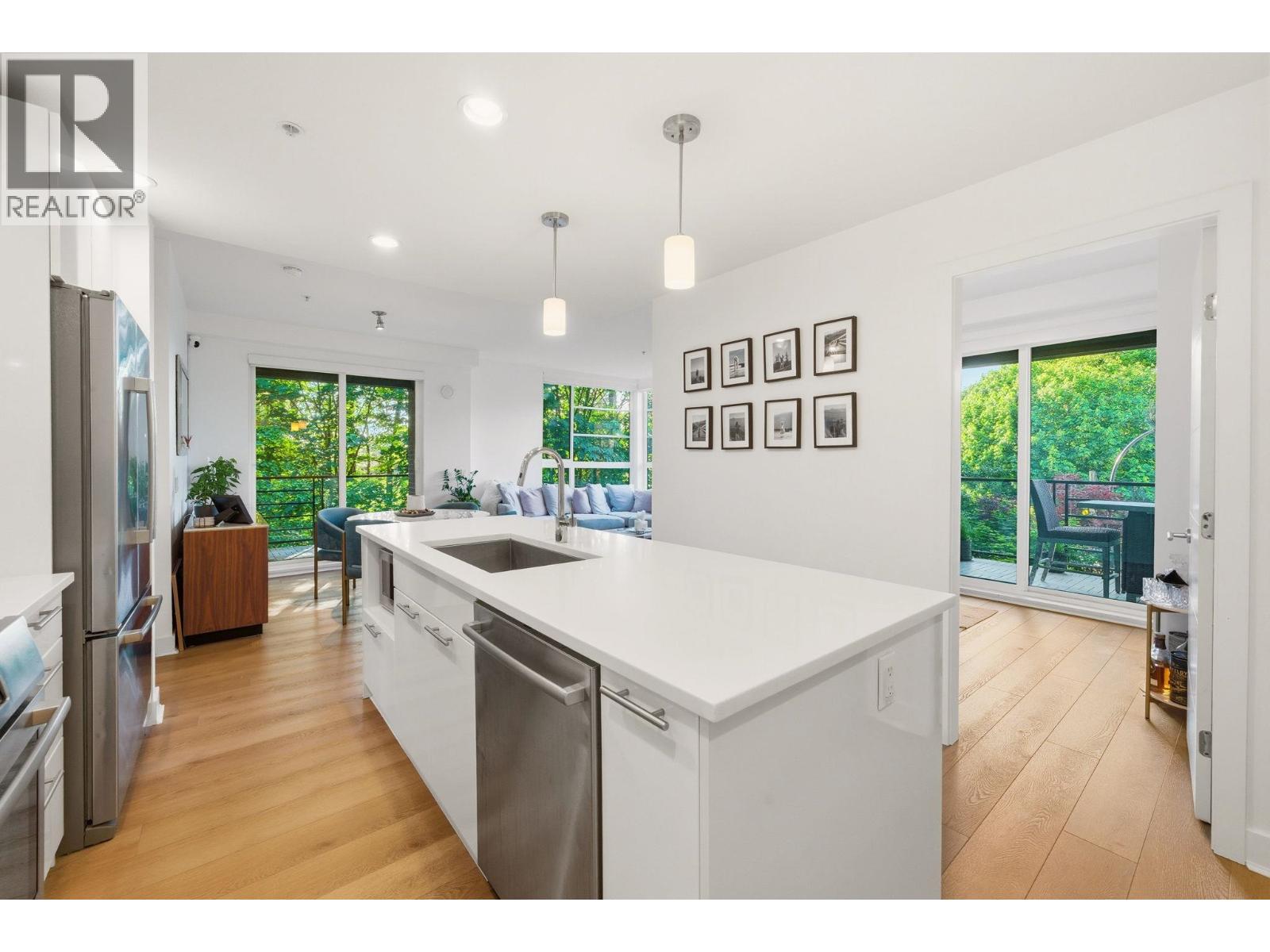 307 733 W 3rd Street, North Vancouver, British Columbia  V7M 0C8 - Photo 12 - R3127292