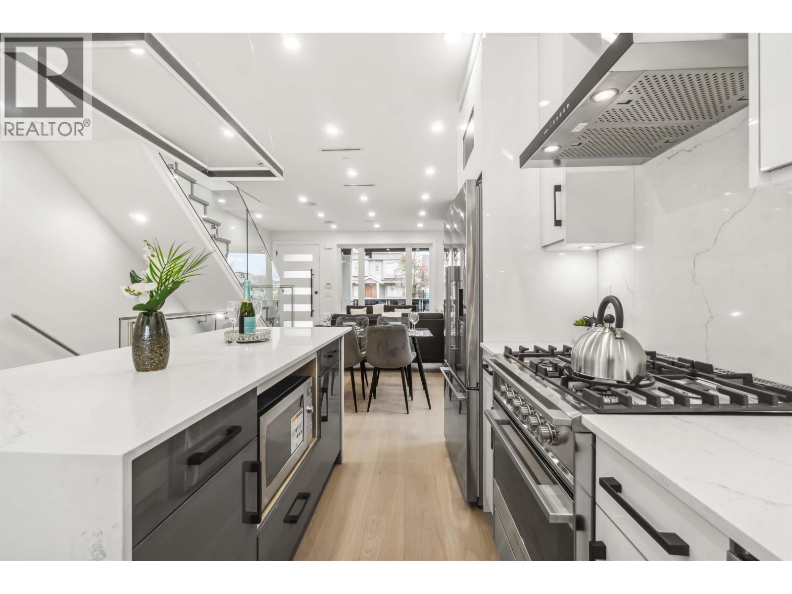 1 5737 Clarendon Street, Vancouver, British Columbia  V5R 3K4 - Photo 9 - R3127297