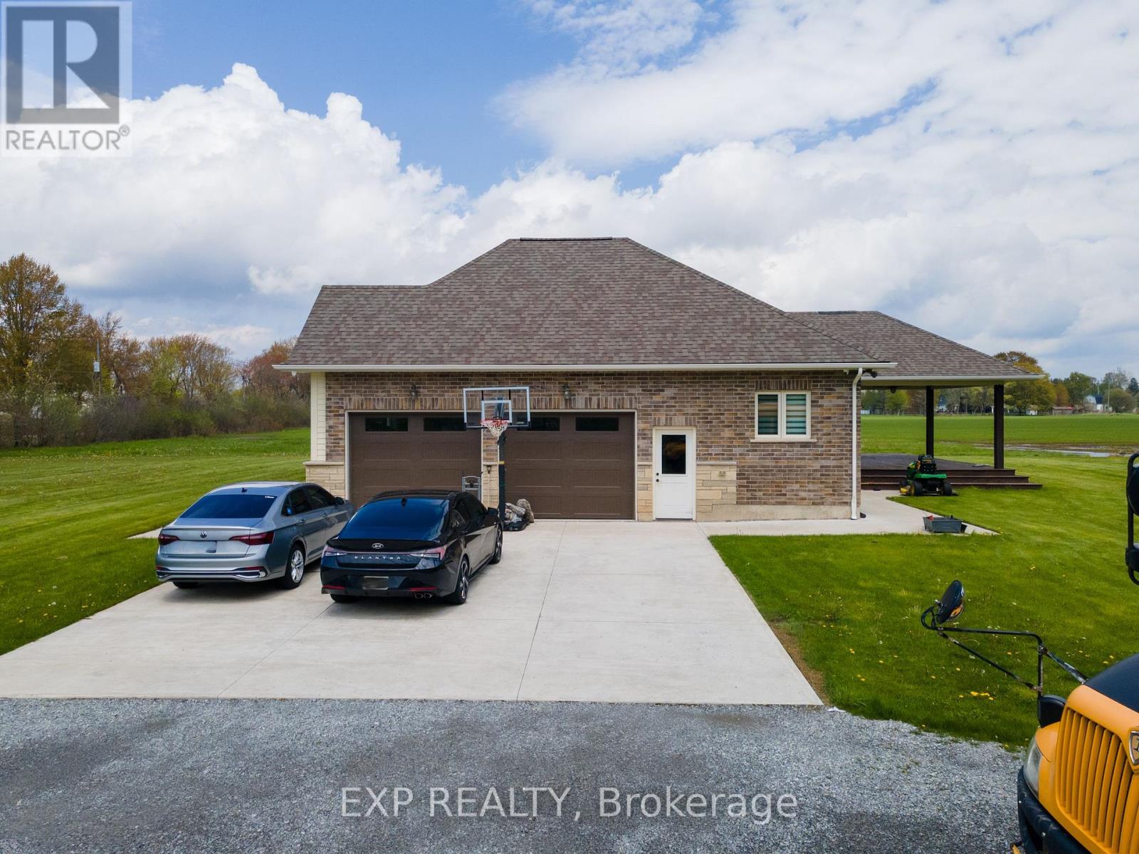 911 Wyldewood Road, Port Colborne, Ontario  L0S 1R0 - Photo 8 - X13169114