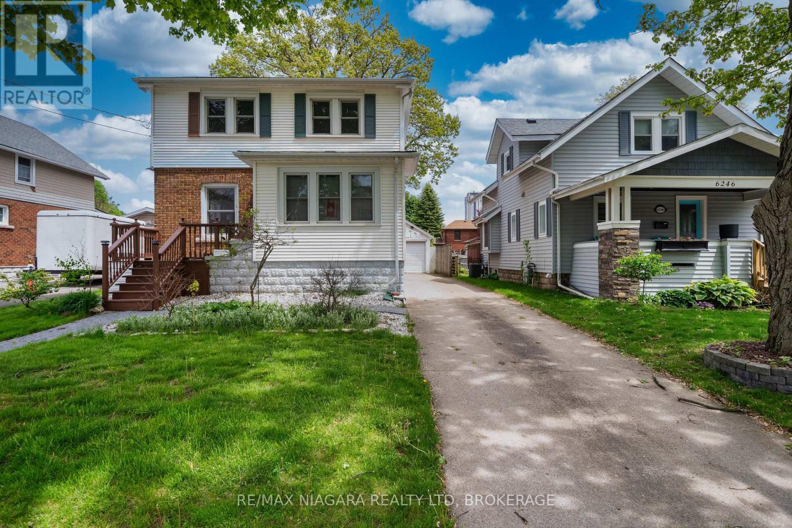 6238 Pine Grove Avenue, Niagara Falls, Ontario  L2G 4J2 - Photo 1 - X13169148
