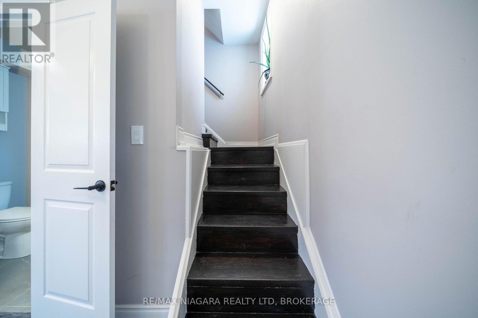 6238 Pine Grove Avenue, Niagara Falls, Ontario  L2G 4J2 - Photo 20 - X13169148