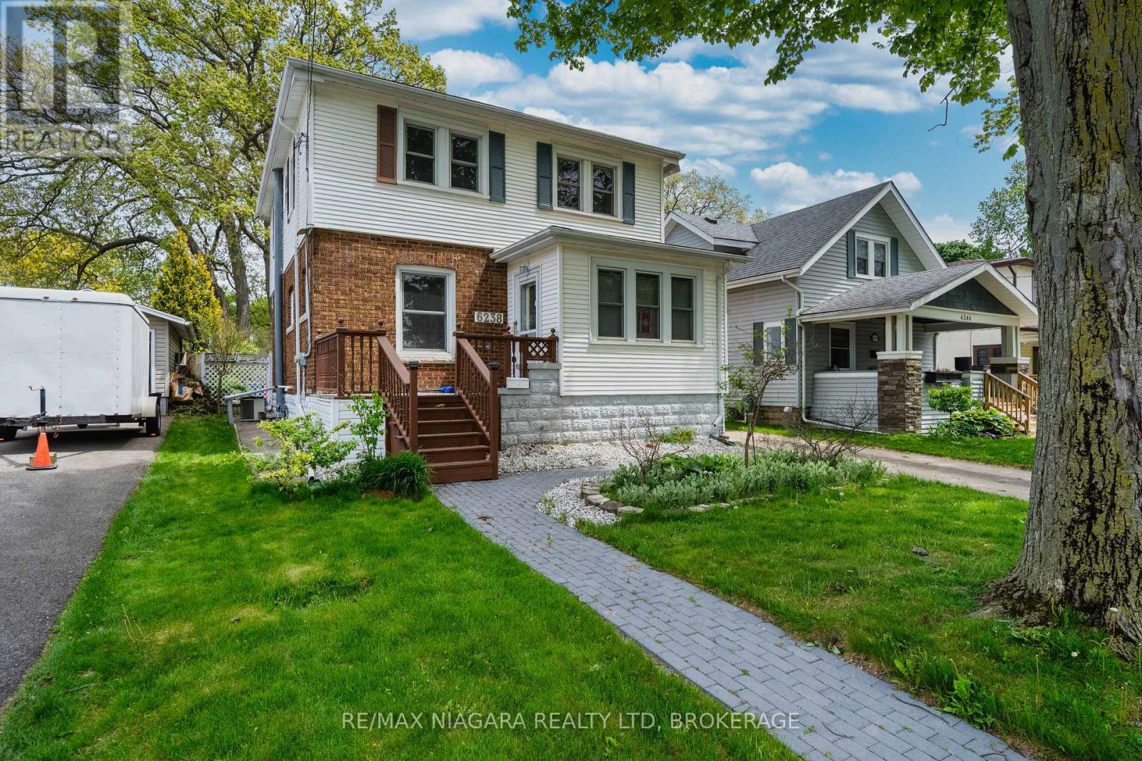 6238 Pine Grove Avenue, Niagara Falls, Ontario  L2G 4J2 - Photo 3 - X13169148