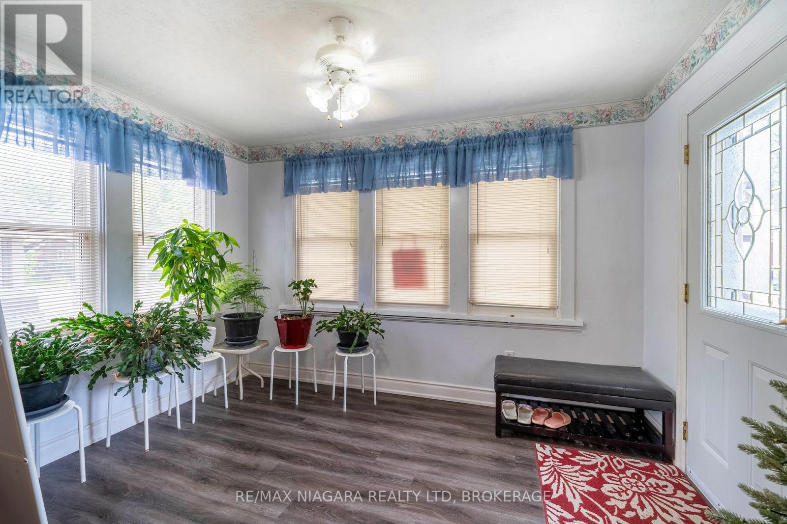 6238 Pine Grove Avenue, Niagara Falls, Ontario  L2G 4J2 - Photo 5 - X13169148