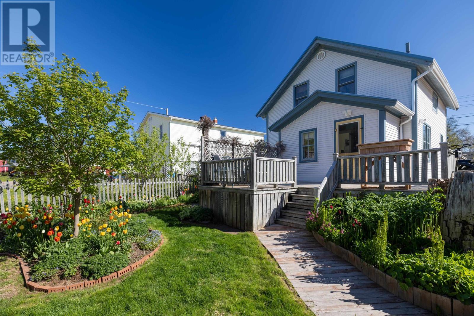 11 Esher Street, Charlottetown, Prince Edward Island  C1A 5G2 - Photo 5 - 202612009