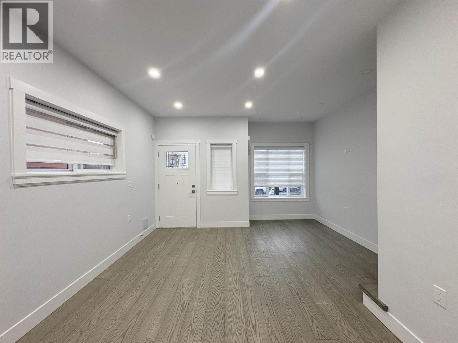 4990 Moss Street, Vancouver, British Columbia  V5R 3T4 - Photo 17 - R3127275