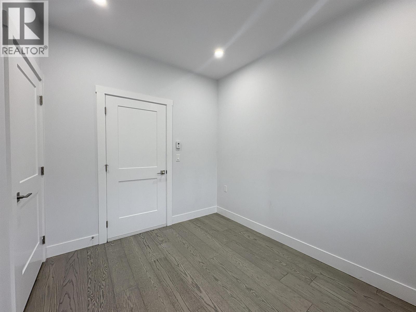 4990 Moss Street, Vancouver, British Columbia  V5R 3T4 - Photo 9 - R3127275
