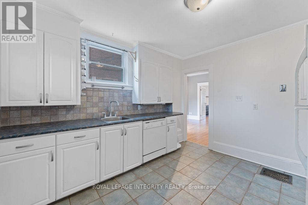 60 Clarey Avenue, Ottawa, Ontario  K1S 2R7 - Photo 10 - X12862220