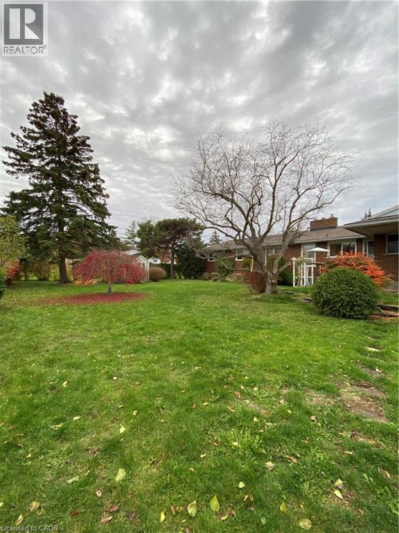 232 Mcneilly Road, Stoney Creek, Ontario  L8E 5H9 - Photo 3 - 40792368