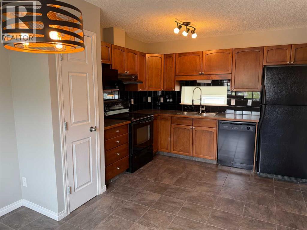 17 Copperfield Court SE, Calgary, Alberta  T2Z 4Z3 - Photo 25 - A2302063