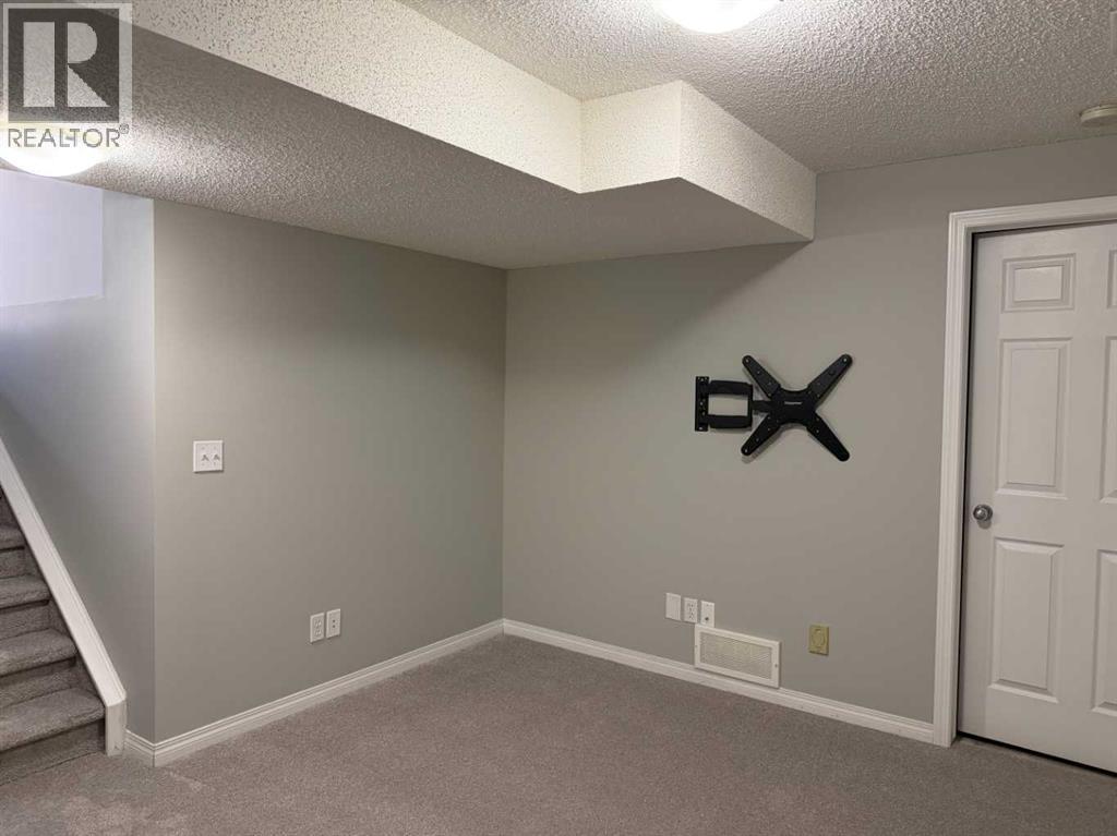 17 Copperfield Court SE, Calgary, Alberta  T2Z 4Z3 - Photo 23 - A2302063