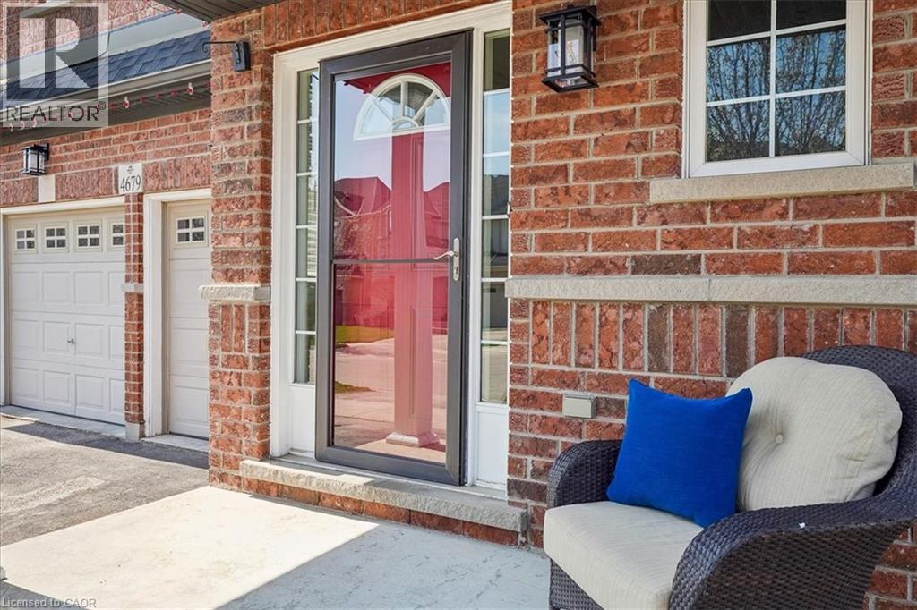 4679 Webb Street, Burlington, Ontario  L7M 0E3 - Photo 5 - 40822596