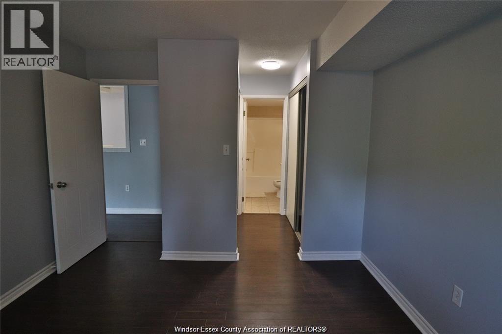 3000 Sandwich Street Unit# 201, Windsor, Ontario  N9C 4G3 - Photo 15 - 26012006