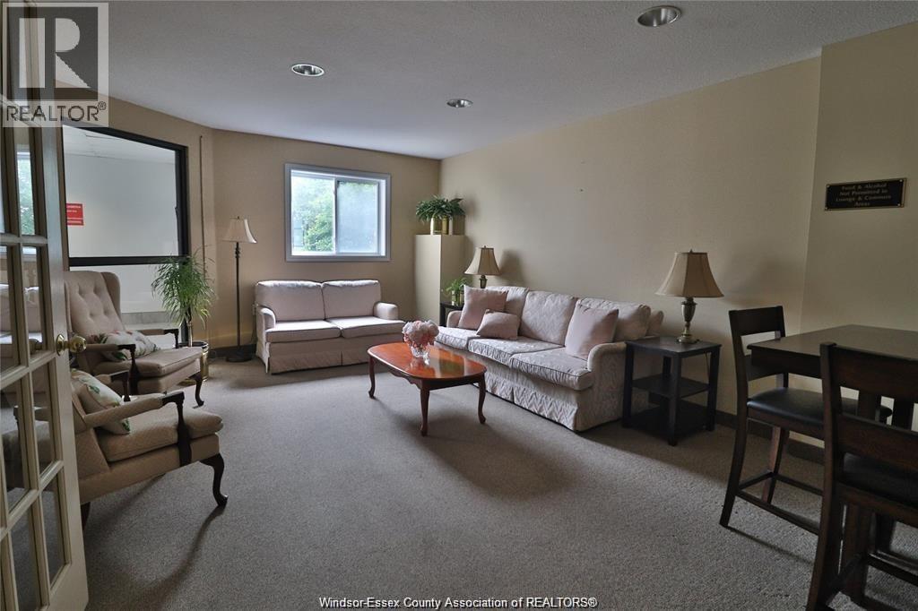 3000 Sandwich Street Unit# 201, Windsor, Ontario  N9C 4G3 - Photo 29 - 26012006