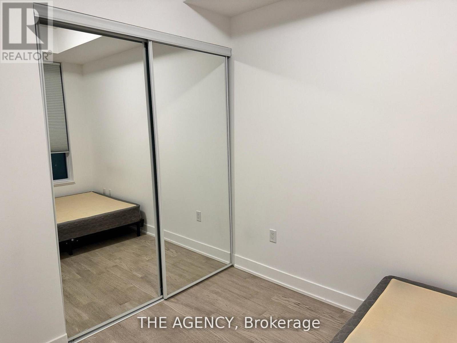 305 - 2 Teagarden Court, Toronto, Ontario  M2N 0L6 - Photo 2 - C13168996