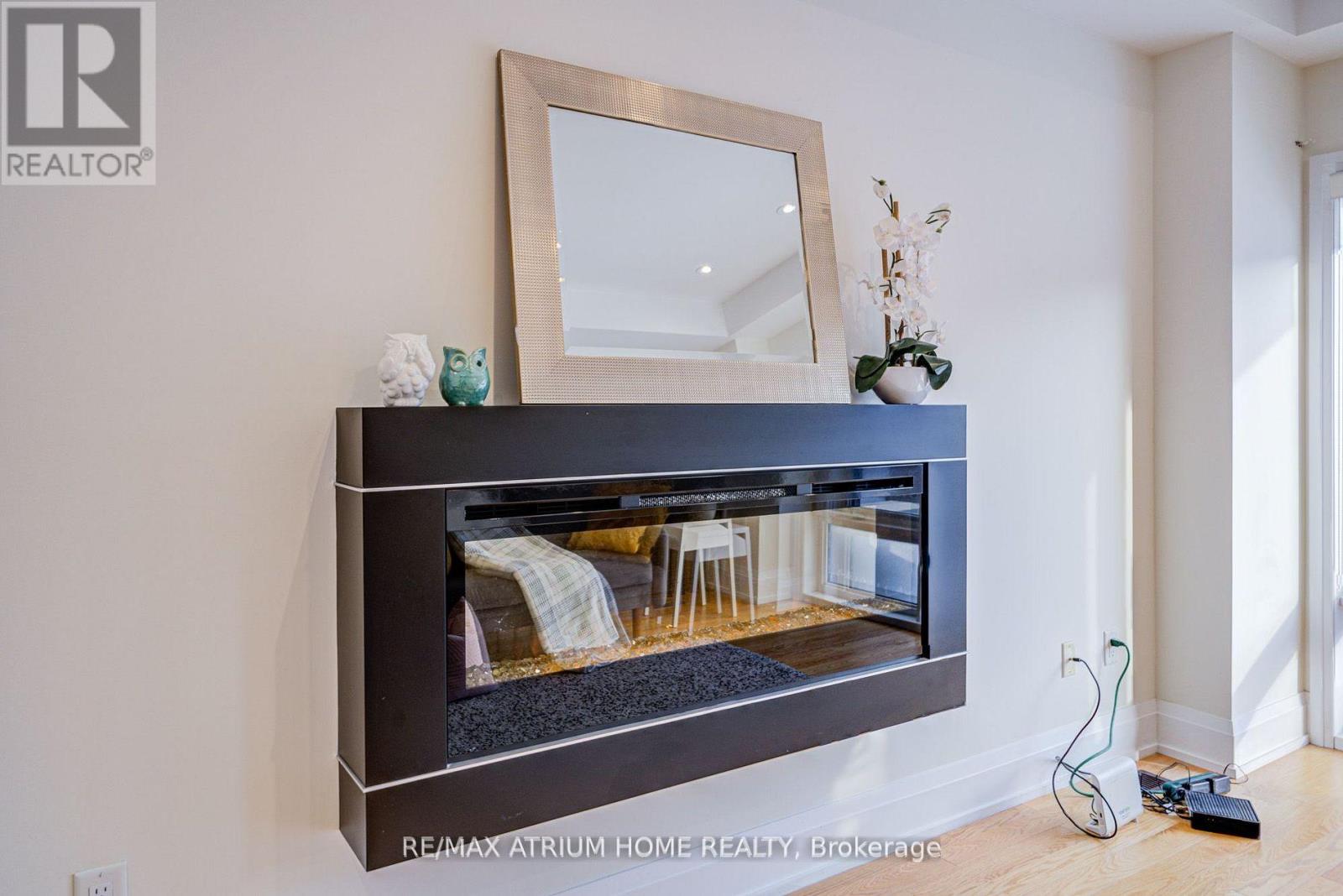 252b Finch Avenue E, Toronto, Ontario  M2N 0K3 - Photo 6 - C13168998