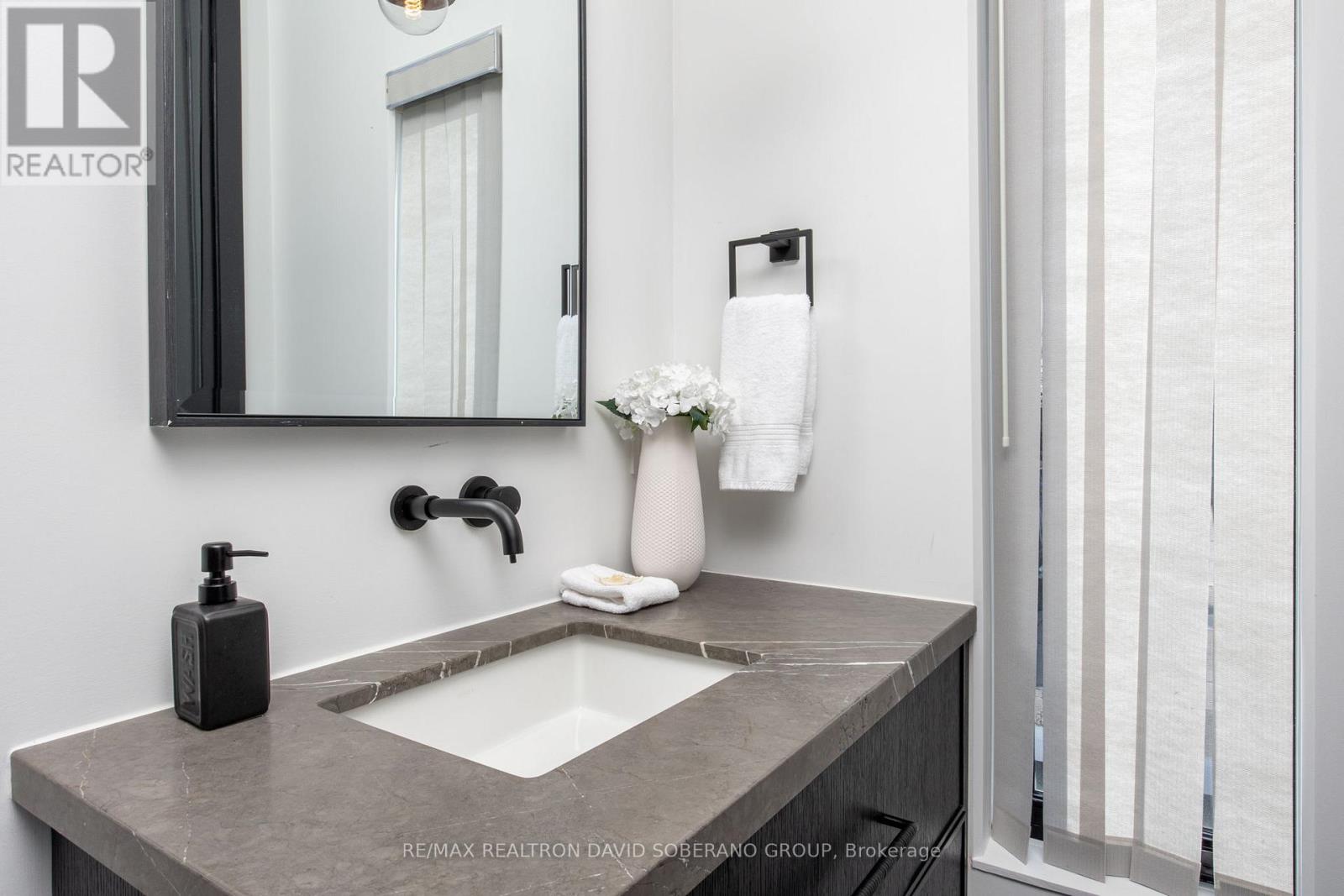 102 Ulster Street, Toronto, Ontario  M5S 1G1 - Photo 21 - C13169066