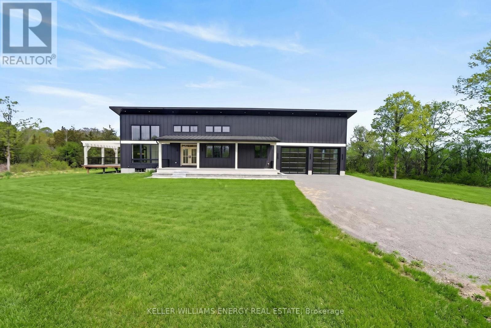 1032 Burr Road, Prince Edward County, Ontario  K0K 1A0 - Photo 48 - X12681312