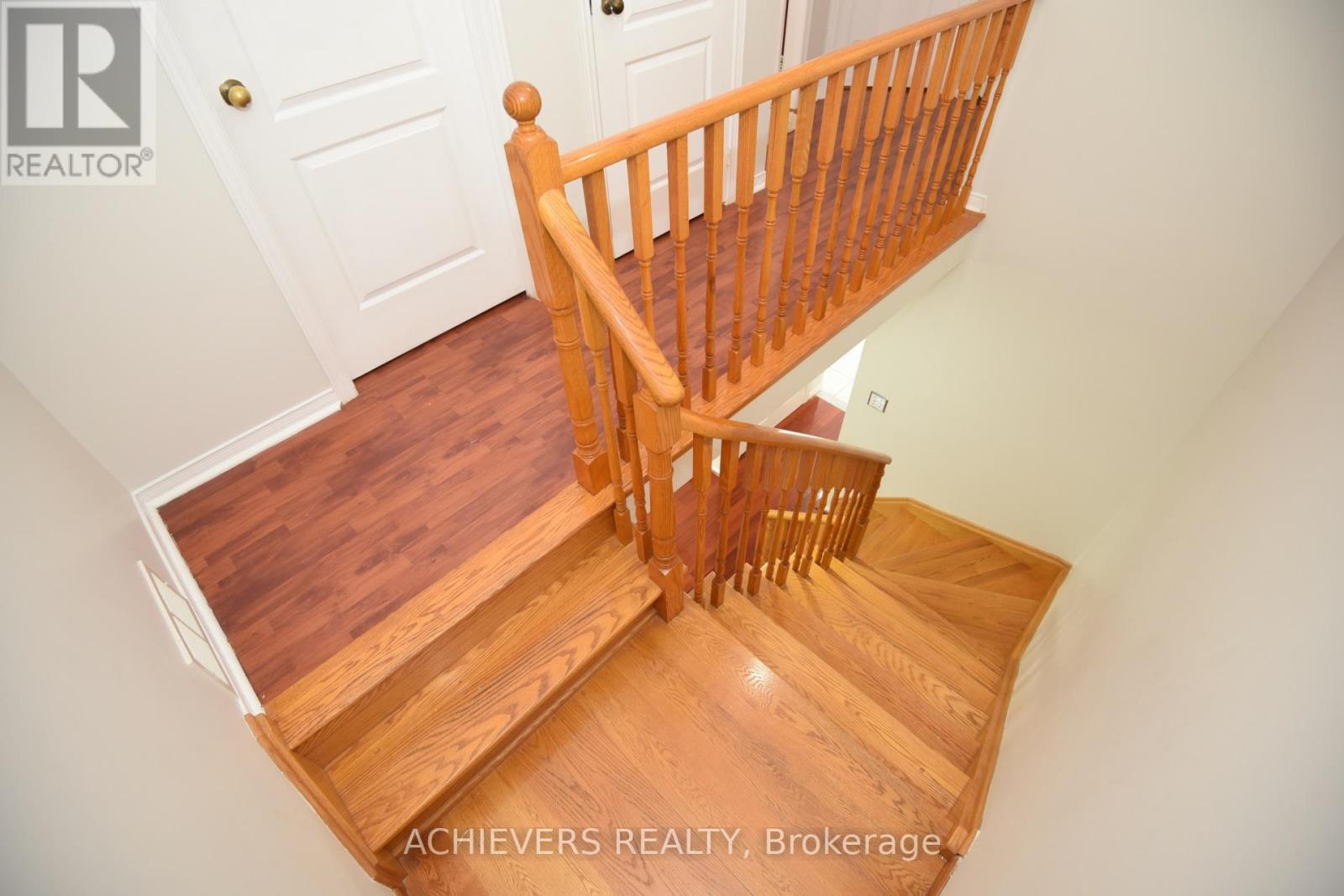 10 Gramercy Square, Toronto, Ontario  M1X 1S5 - Photo 17 - E13169022