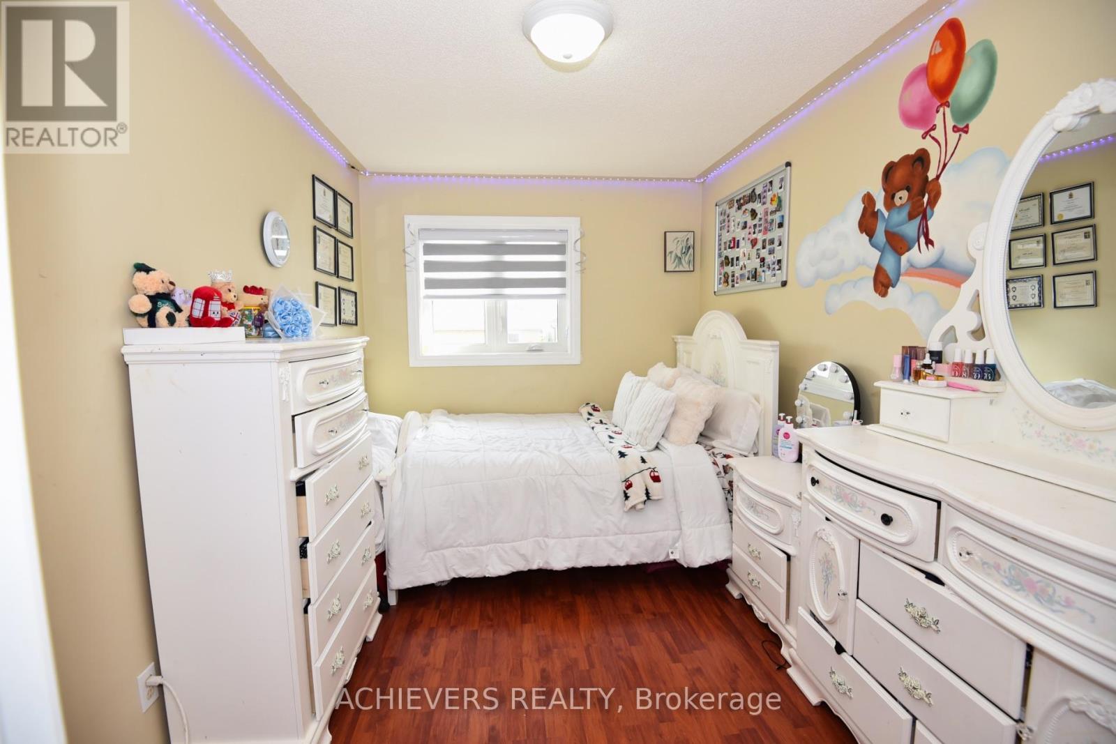 10 Gramercy Square, Toronto, Ontario  M1X 1S5 - Photo 23 - E13169022