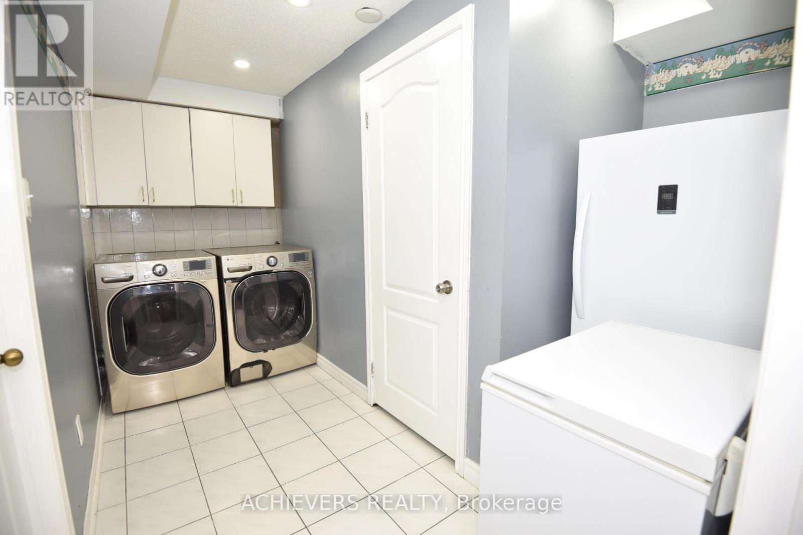 10 Gramercy Square, Toronto, Ontario  M1X 1S5 - Photo 36 - E13169022
