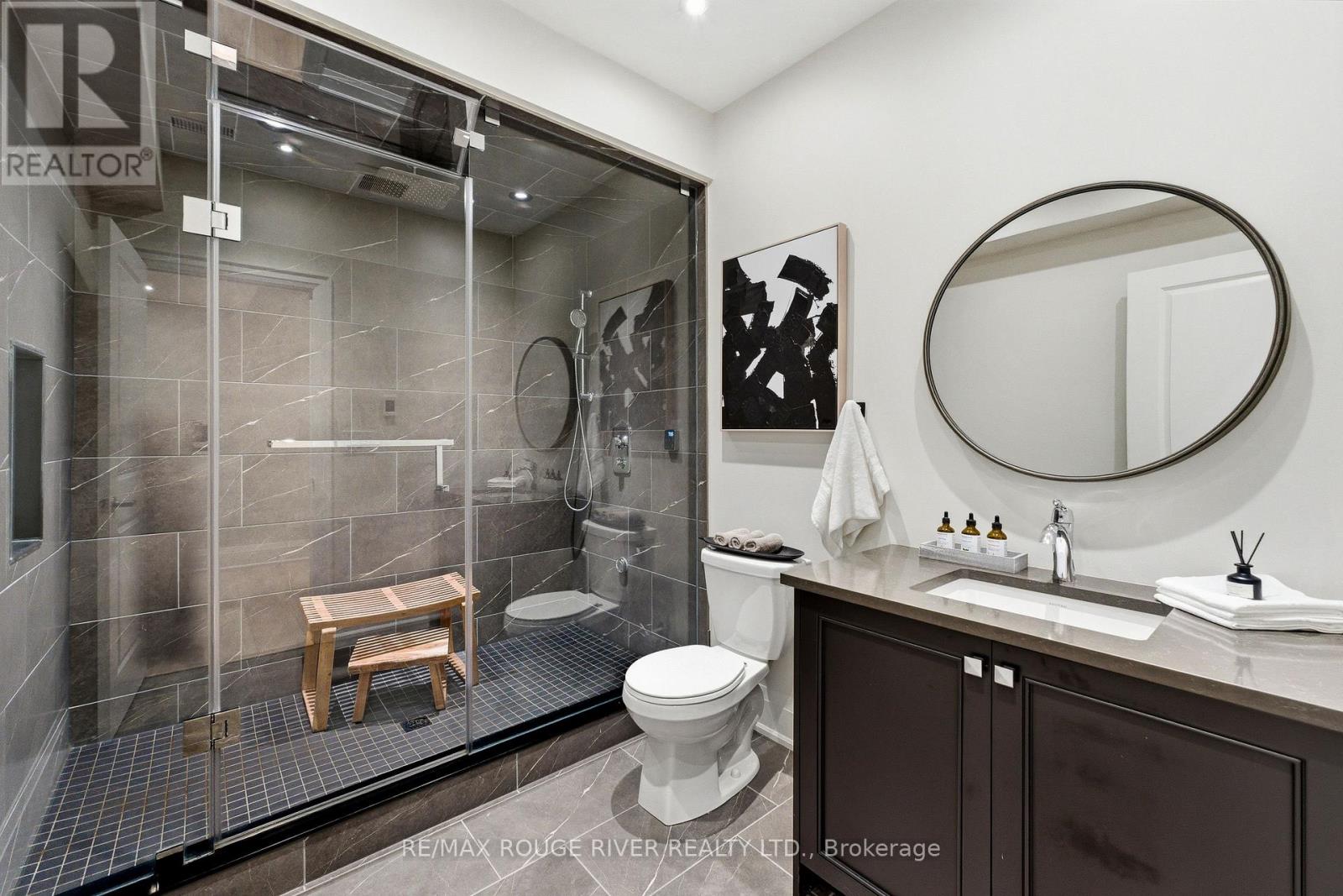 1411 Old Forest Road, Pickering, Ontario  L1V 1N8 - Photo 48 - E13169162