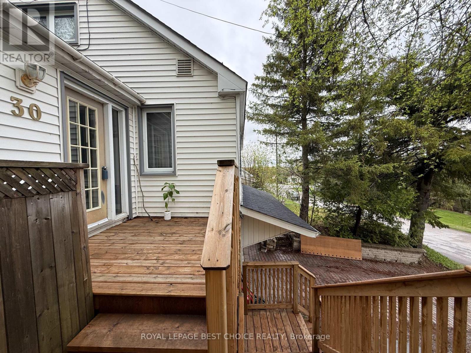 30 Regina Street, Temiskaming Shores, Ontario  P0J 1P0 - Photo 4 - T13169394