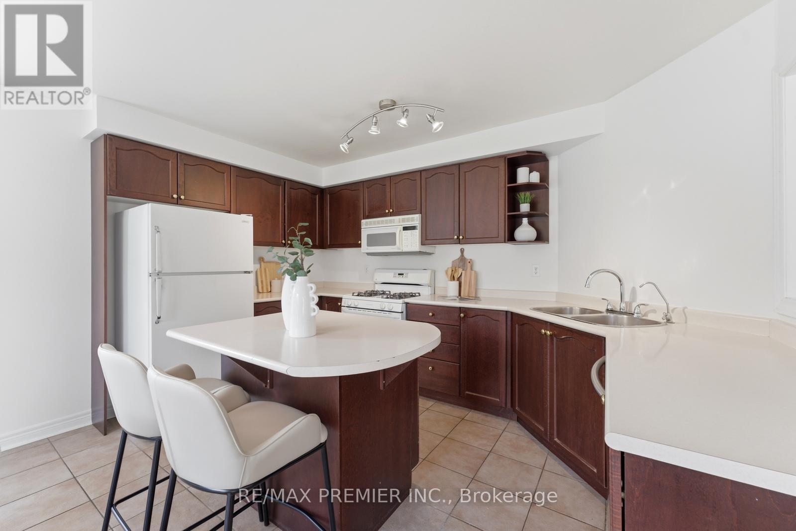 73 Mondavi Road, Vaughan, Ontario  L4H 1L8 - Photo 15 - N13169020