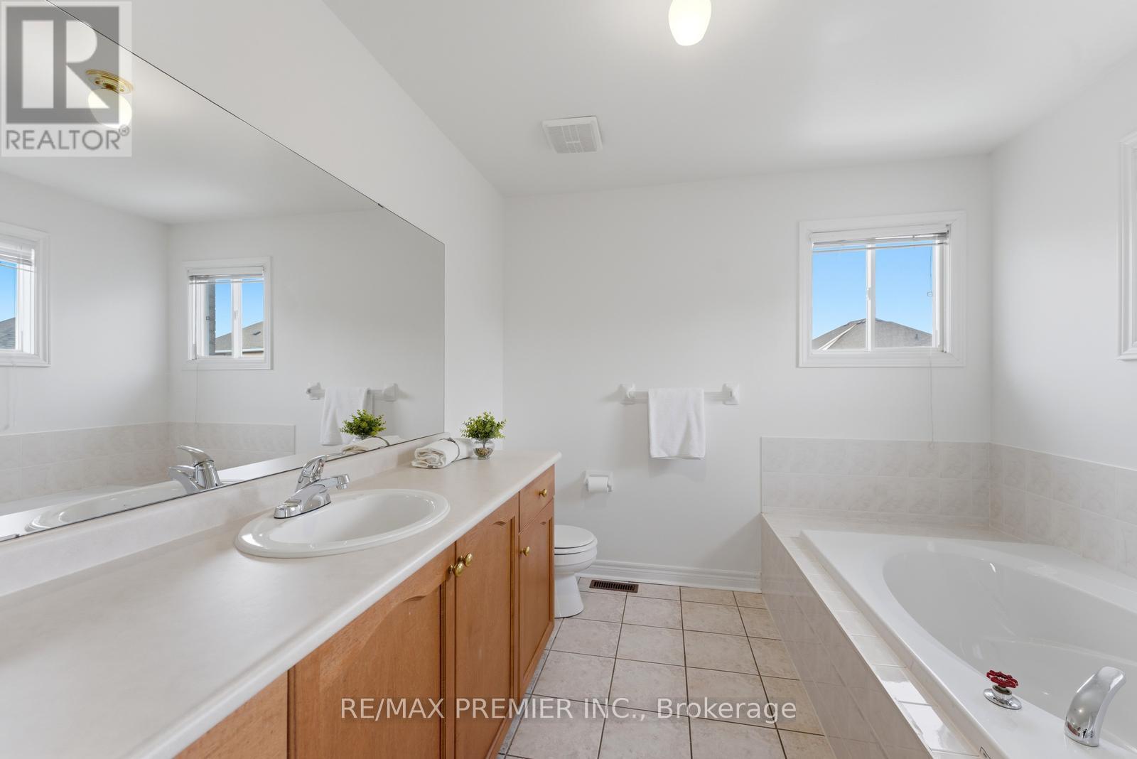 73 Mondavi Road, Vaughan, Ontario  L4H 1L8 - Photo 27 - N13169020