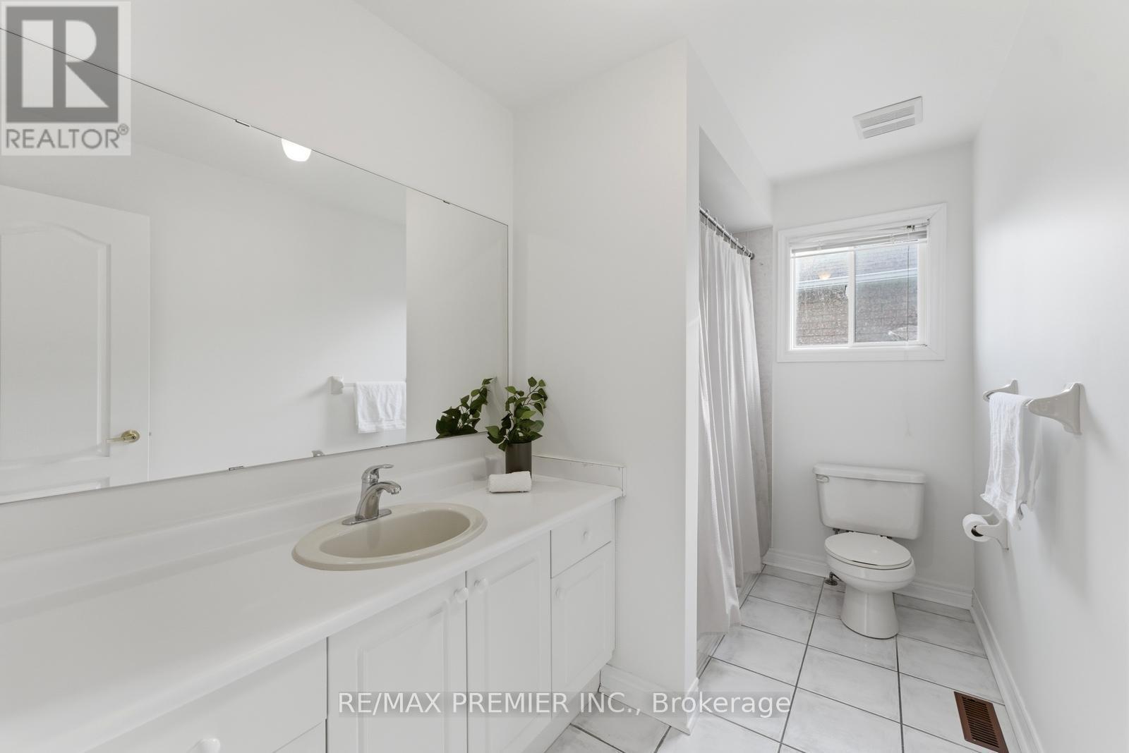 73 Mondavi Road, Vaughan, Ontario  L4H 1L8 - Photo 32 - N13169020