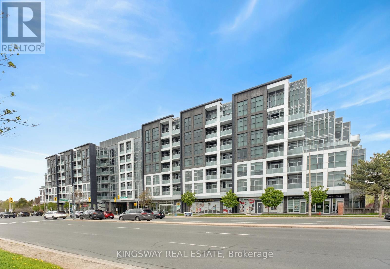 221 - 8763 BAYVIEW AVENUE, Richmond Hill, Ontario