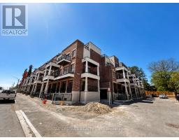 <div class="price">$3,495 Monthly</div> 207 - 15100 Yonge Street, Aurora<br><div style="margin-bottom:8px;"><small>Superstars Realty Ltd.</small></div><div class='bed_bath'>3 Bed | 3 Bath</div>