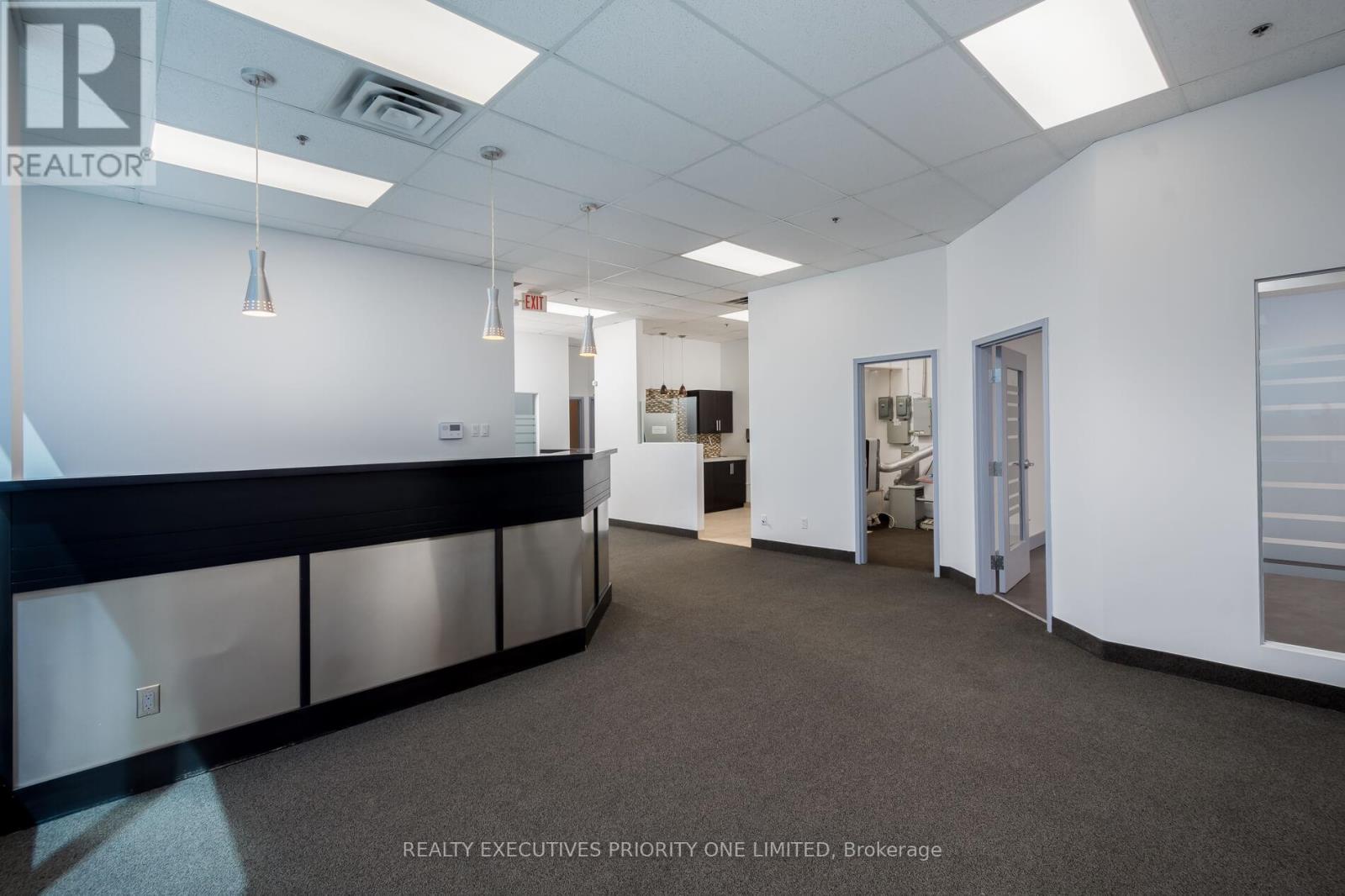 14 - 661 Chrislea Road, Vaughan, Ontario  L4L 0C4 - Photo 5 - N13169132