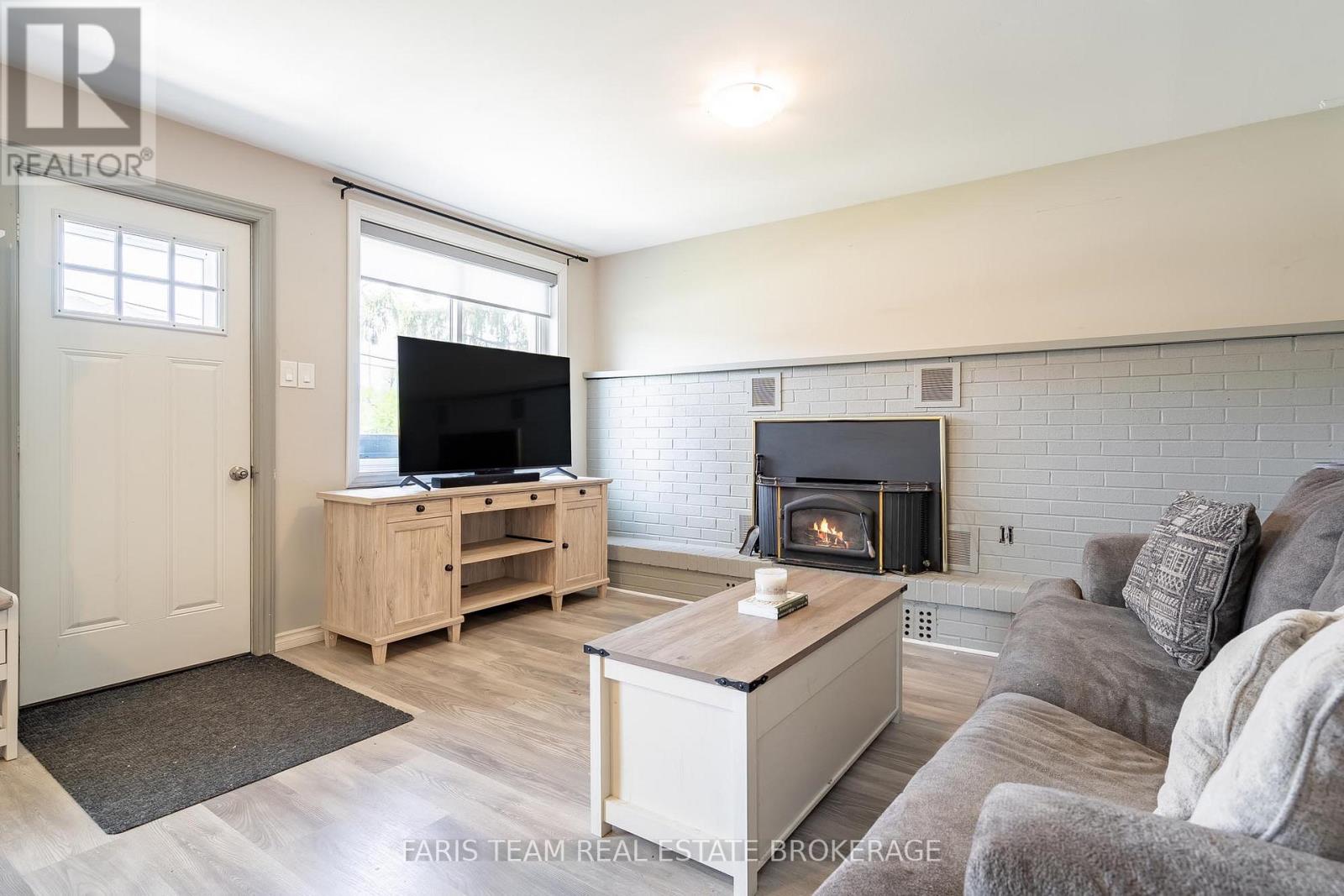261 James Street E, Orillia, Ontario  L3V 1M3 - Photo 12 - S13169032