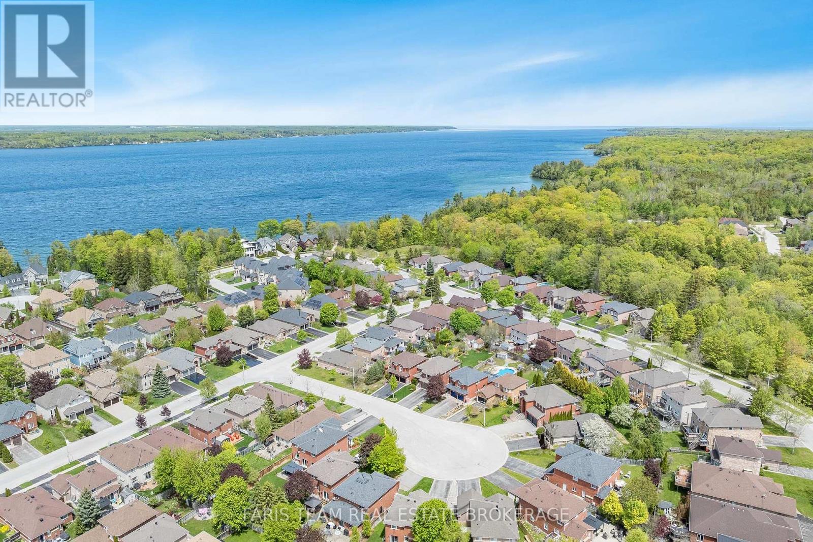 23 Bluewater Trail, Barrie (Bayshore), Ontario  L4N 0G8 - Photo 47 - S13169142