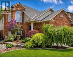 16 DOWNING Street, Binbrook, Ontario