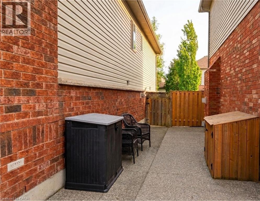 16 Downing Street, Binbrook, Ontario  L0R 1C0 - Photo 48 - 40819177