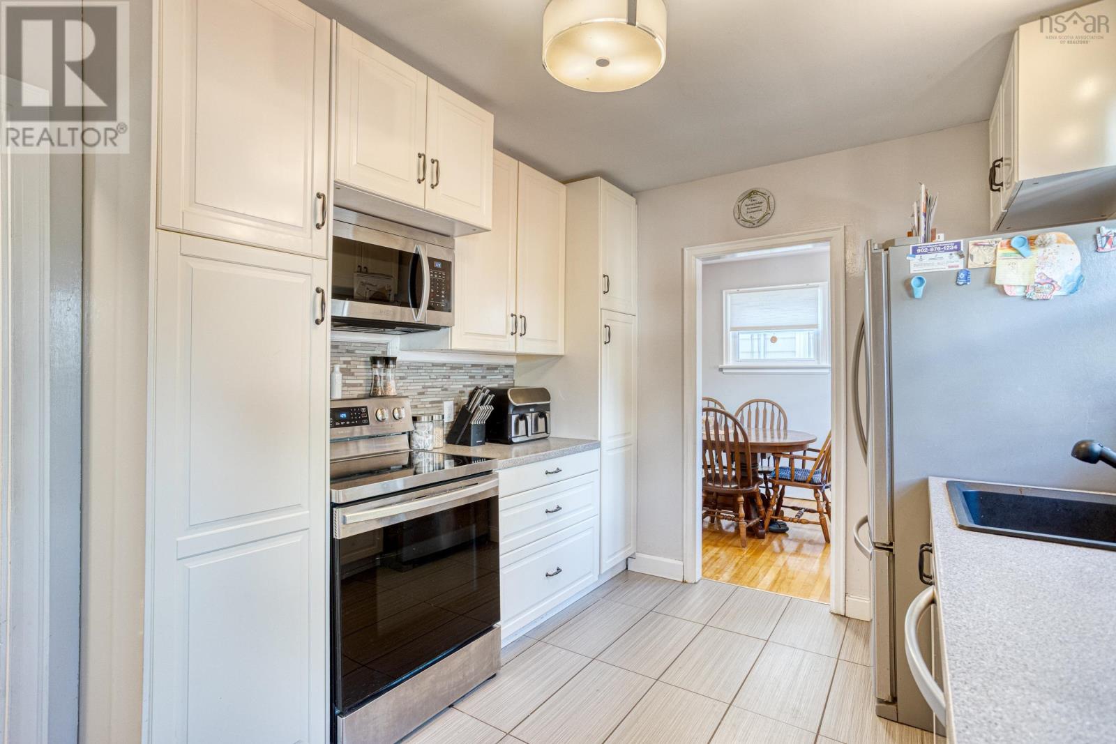 7041 Pearson Drive, Halifax, Nova Scotia  B3L 2K7 - Photo 14 - 202609494
