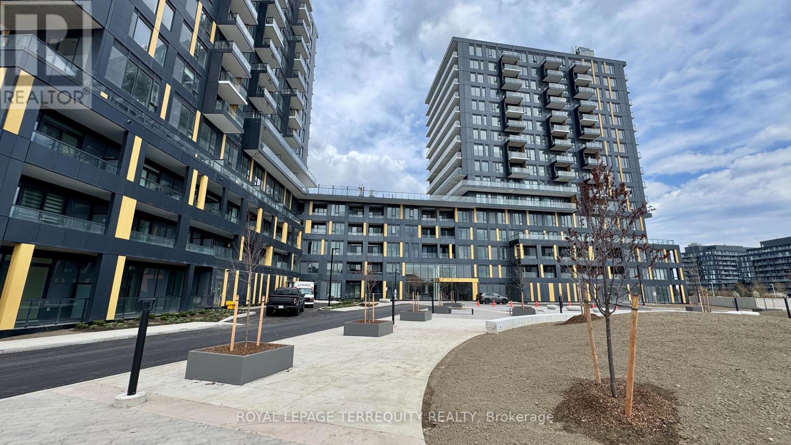 1503 - 4878 Powers Common, Burlington, Ontario  L7M 2B4 - Photo 2 - W13169002