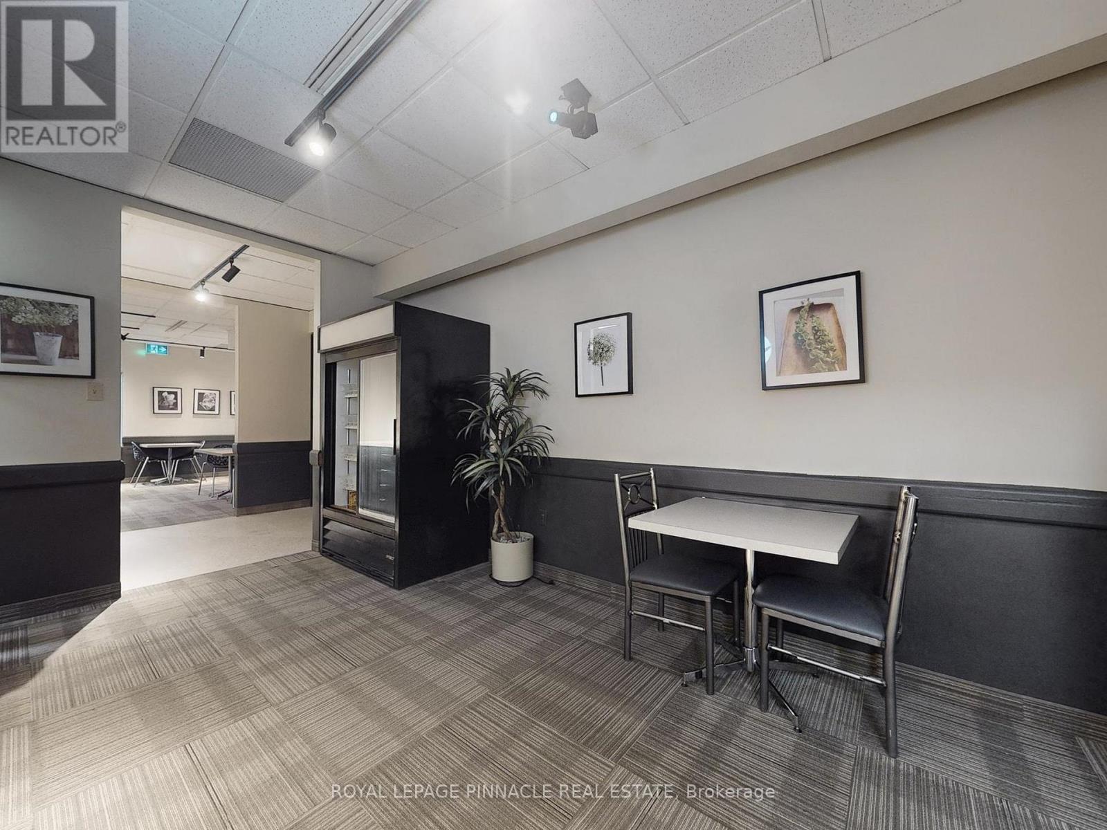 100 - 3390 South Service Road, Burlington, Ontario  L7N 3J5 - Photo 2 - W13169004