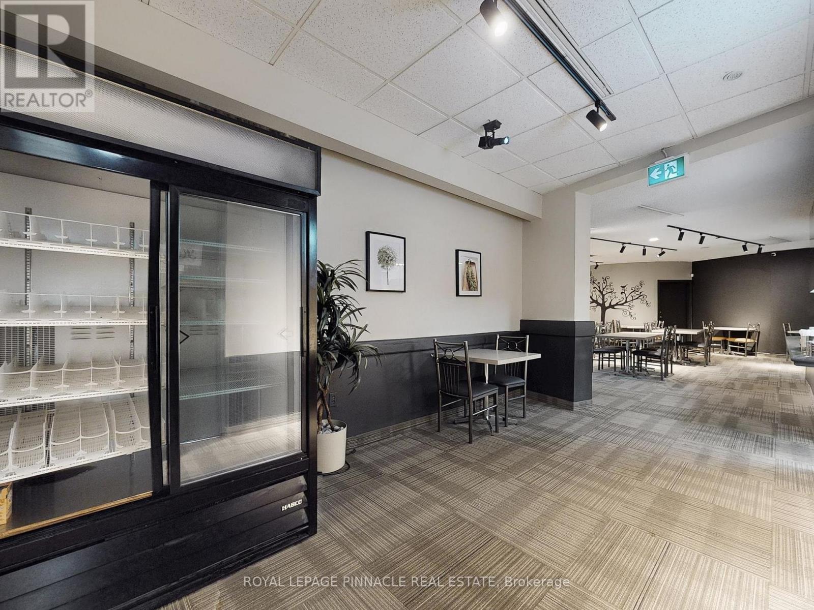 100 - 3390 South Service Road, Burlington, Ontario  L7N 3J5 - Photo 29 - W13169004