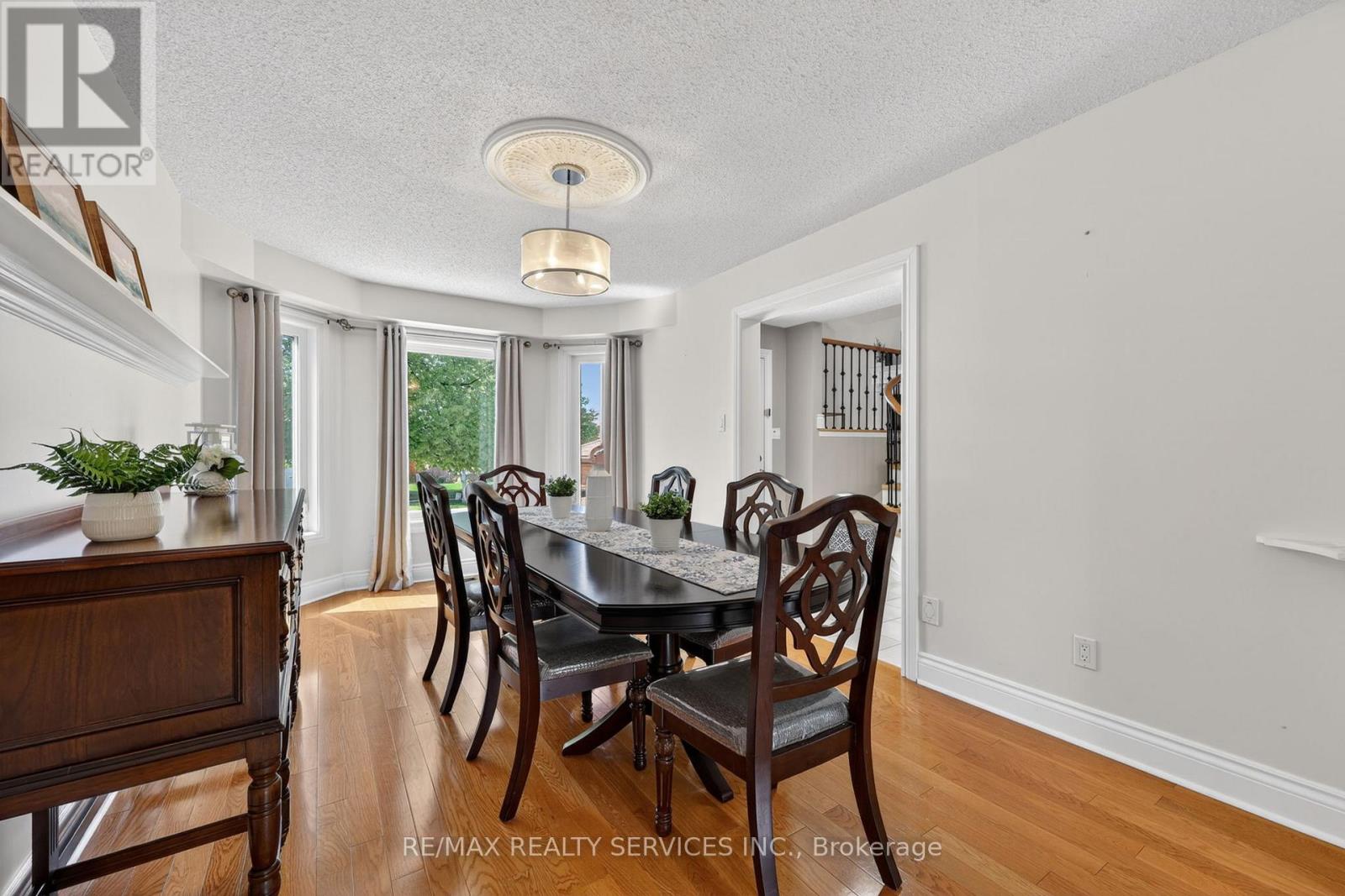 150 Royal Valley Drive, Caledon, Ontario  L7C 1B3 - Photo 16 - W13169026