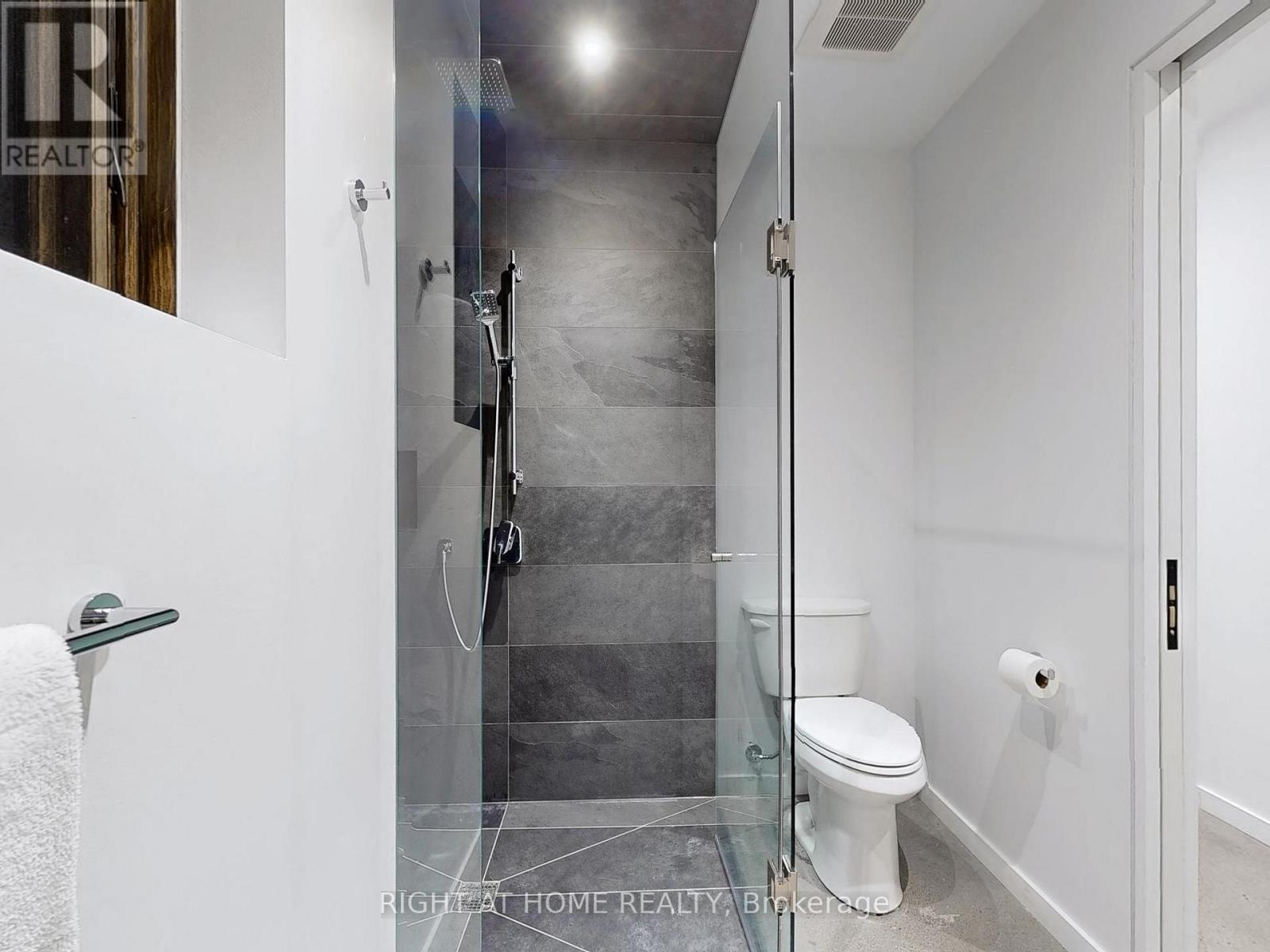 15 Durie Street E, Toronto, Ontario  M6S 3E5 - Photo 38 - W13169040